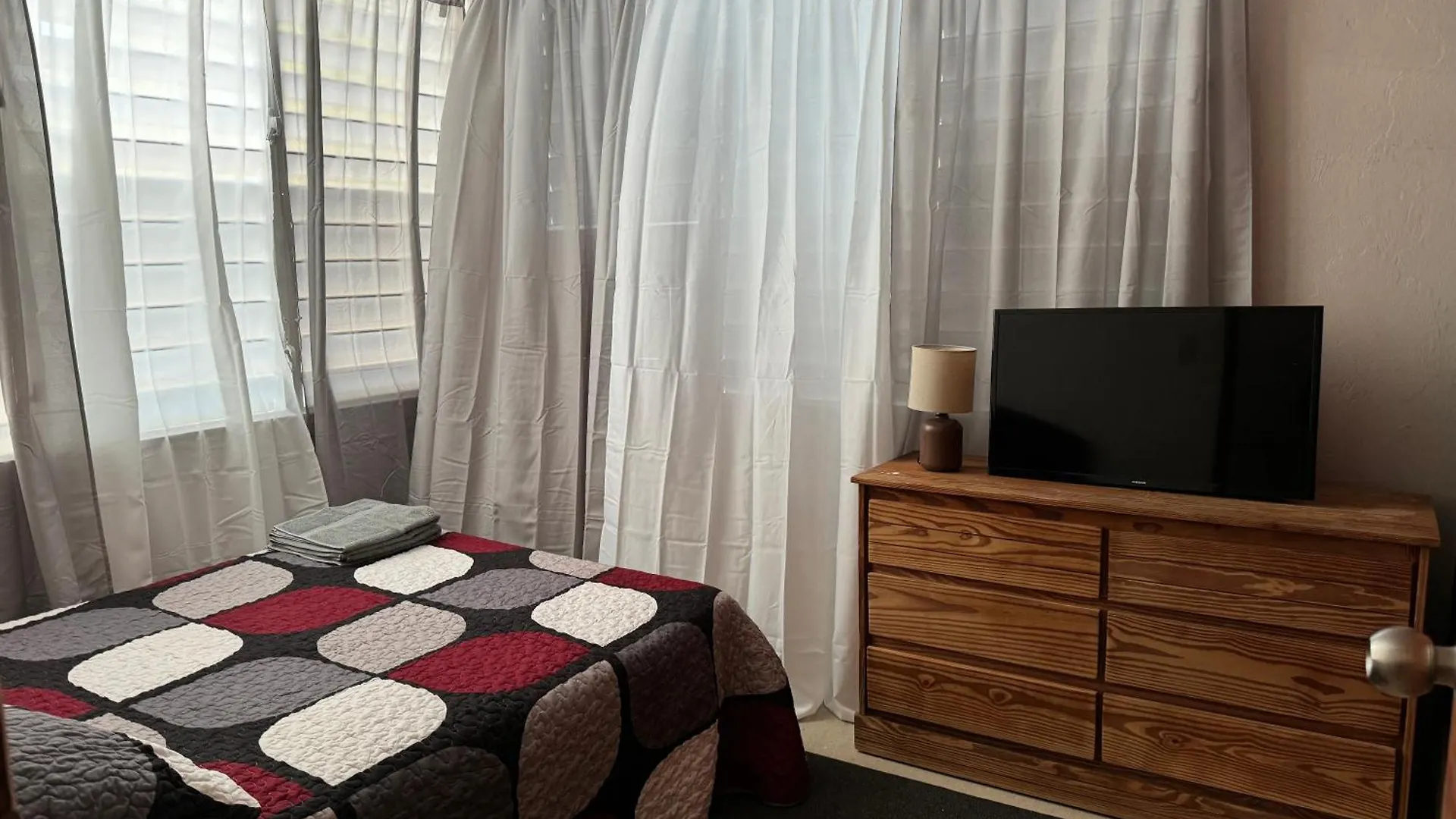 2Br Centric Apartment Near Condado & Calle Loiza 3B1 San Juan